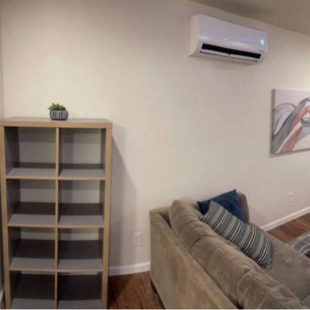 Brand New 2Br Cute Blue Led In North Fresno Appartement Buitenkant foto
